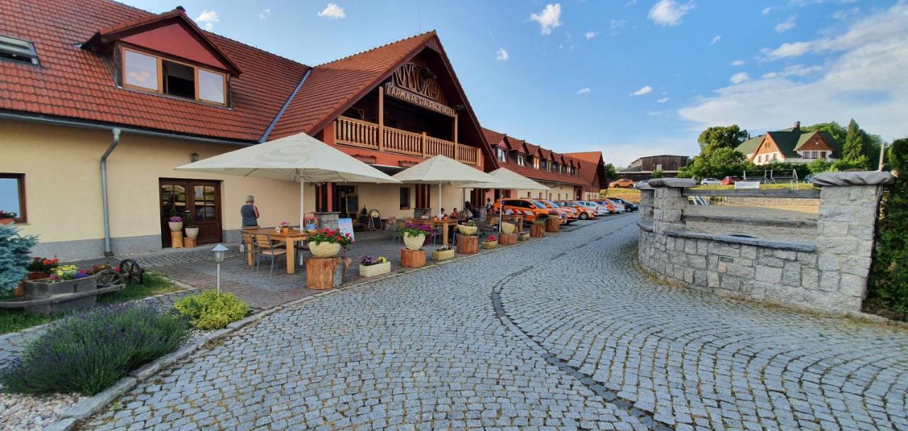 Hotel Farma Vysoká Chrastava Exterior foto