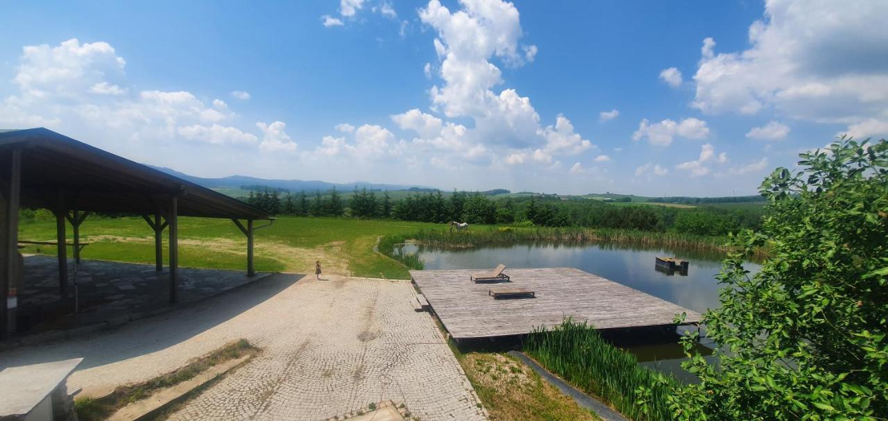 Hotel Farma Vysoká Chrastava Exterior foto